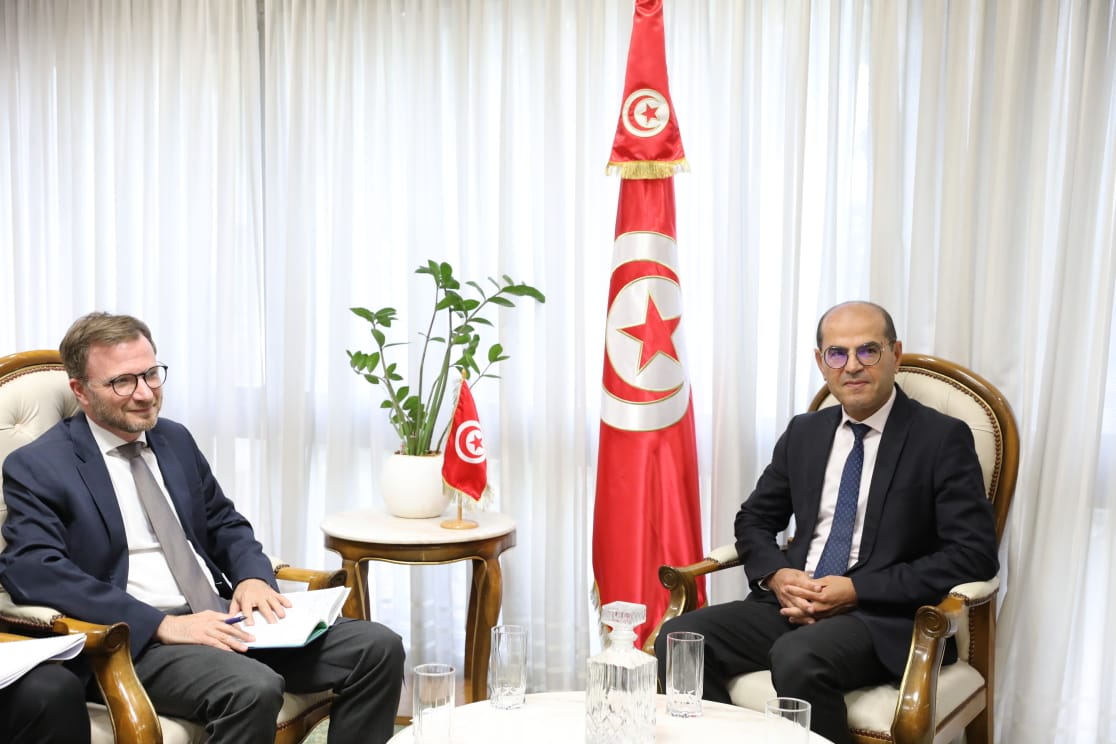 Le Ministre Slah ZOUARI accueille la délégation conjointe AFD–BEI–DUE dans le cadre de la mission de supervision des projets de développement urbain en Tunisie (PROVILLE 2)